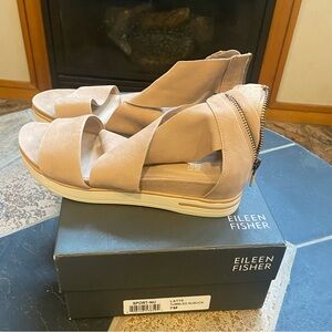 Eileen Fisher Women's Latte Nubuck Sandals